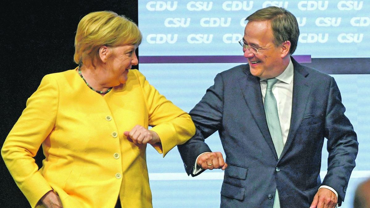 Merkelová se jasně postavila za chabého Lascheta